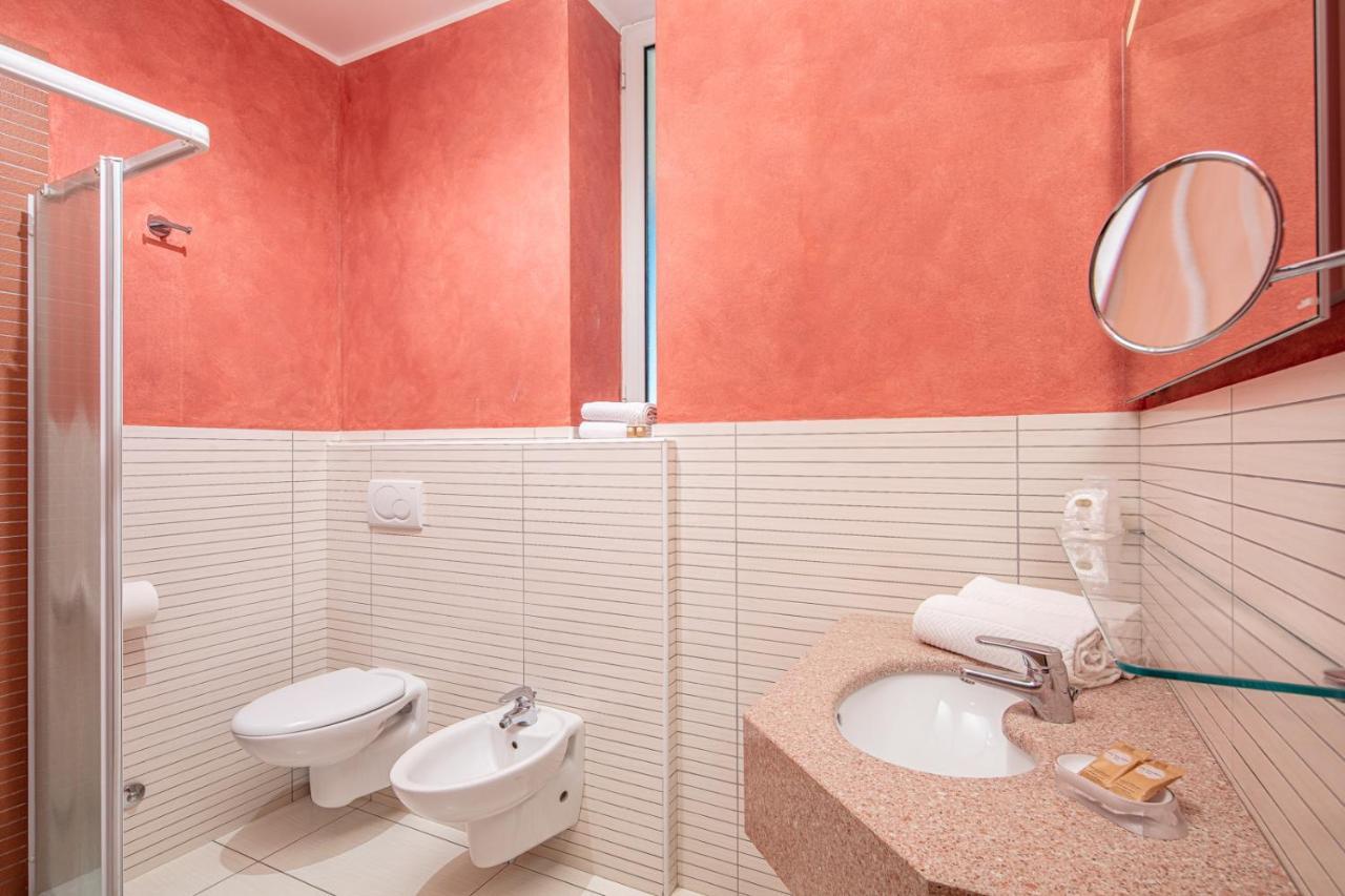 Hotel Parigi Bibione Exterior foto