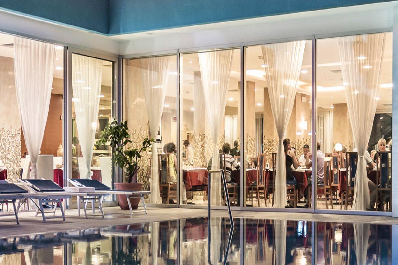 Hotel Parigi Bibione Exterior foto