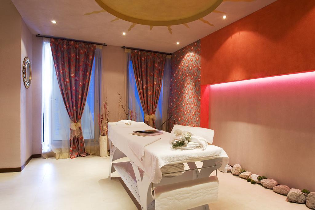 Hotel Parigi Bibione Exterior foto